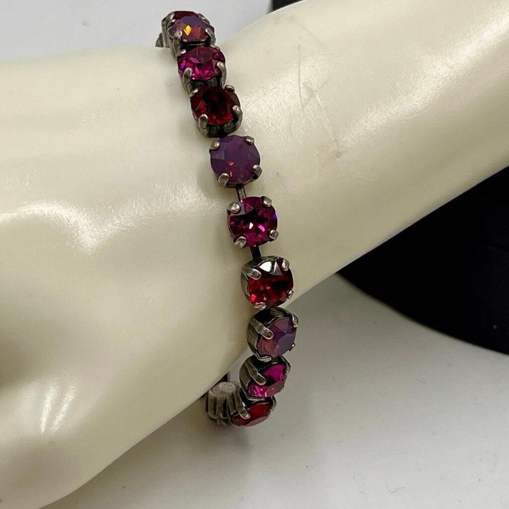 Catherine Popesco La Vie Parisienne Swarovski Crystal Red Fuchsia Bracelet
